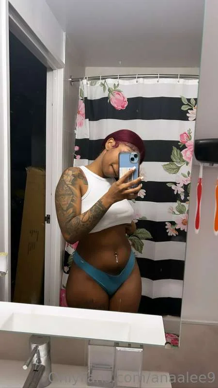 Anaa lee OnlyFans exclusive photo 9 - anaalee9 premium content