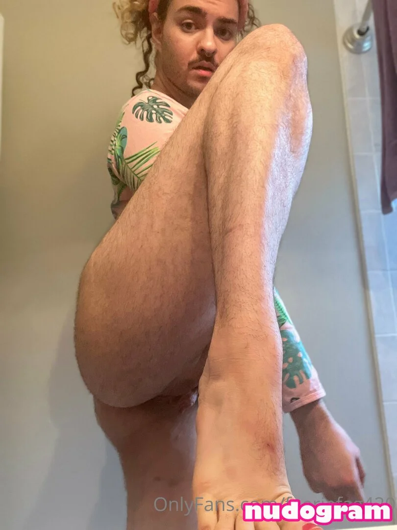 omega Ω OnlyFans exclusive photo 9 - faeriefag420 premium content