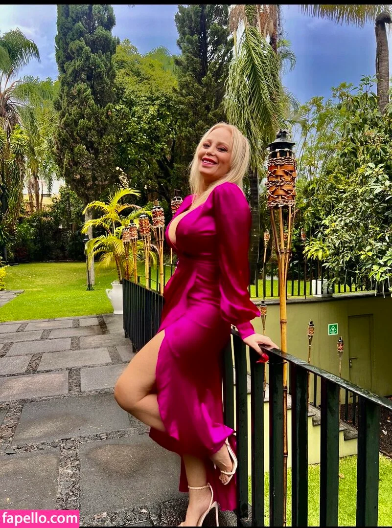 Ivonne Soto OnlyFans exclusive photo 4 - ivonnesoto.oficial premium content