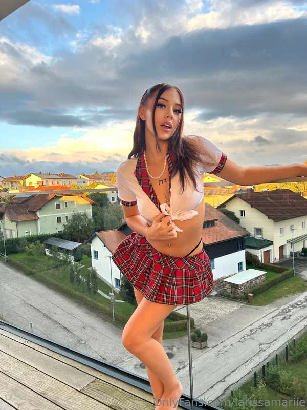 Larissa 💫 OnlyFans exclusive photo 5 - larissamariie premium content