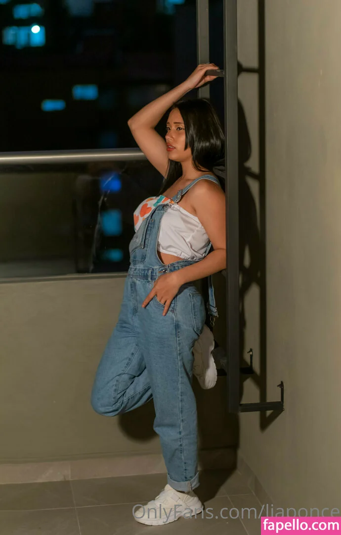 LIA PONCE OnlyFans exclusive photo 1 - liaponce premium content
