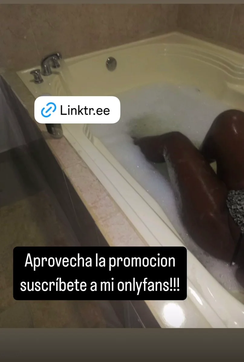 Susan OnlyFans exclusive photo 7 - susansex82 premium content