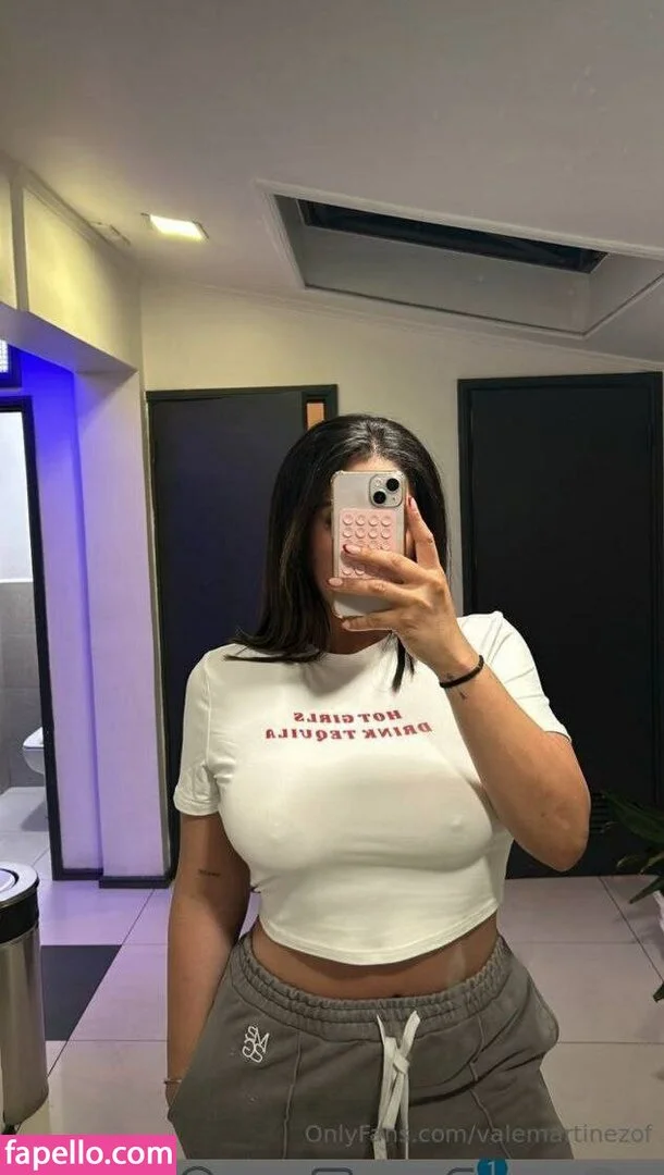 Vale Martinez OnlyFans exclusive photo 3 - valemartinezof premium content