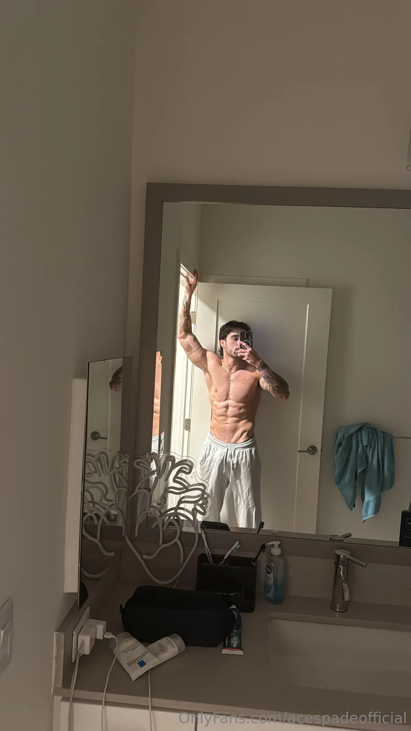 Ace OnlyFans exclusive photo 8 - acespadeofficial premium content