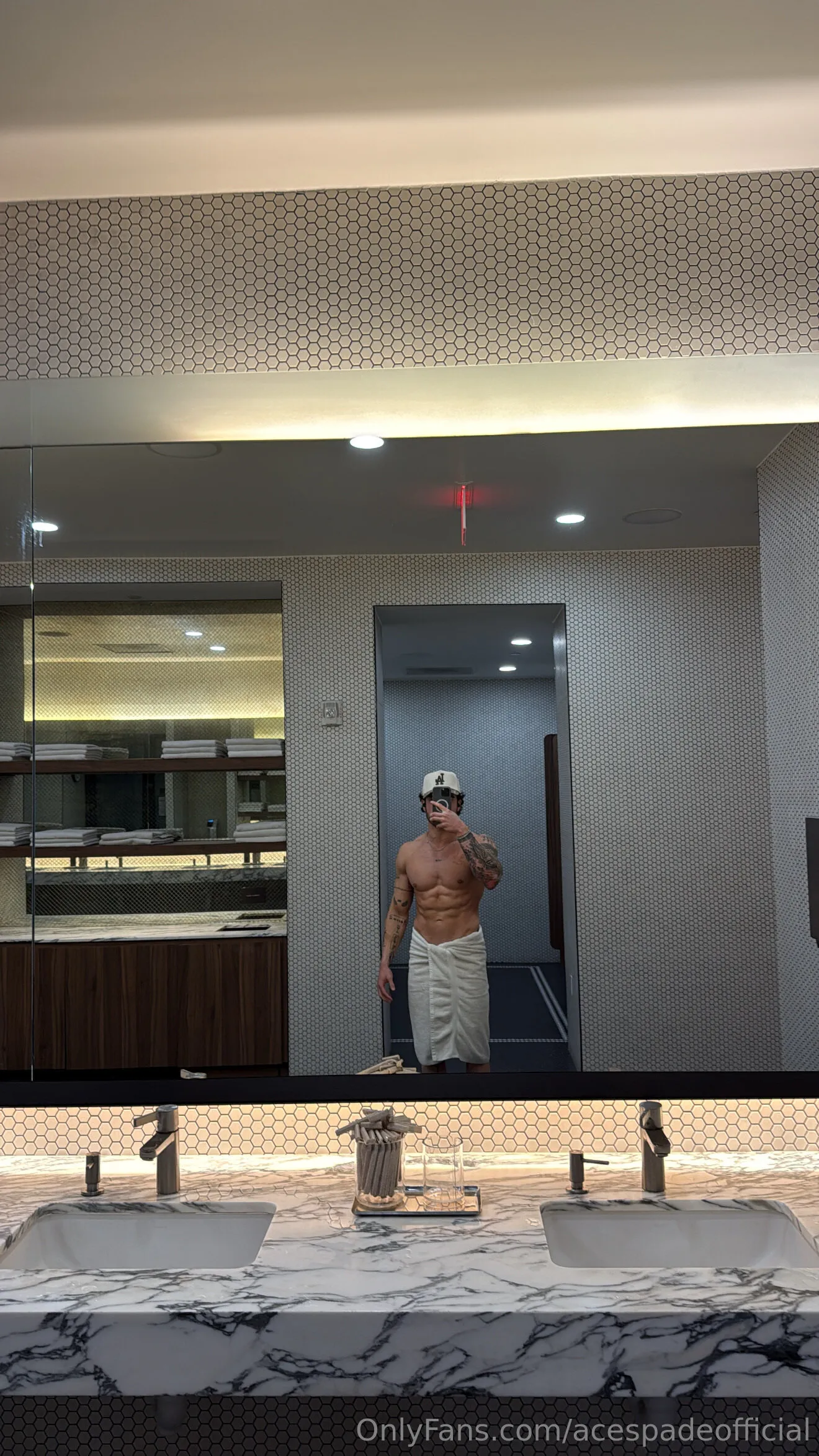 Ace OnlyFans exclusive photo 5 - acespadeofficial premium content
