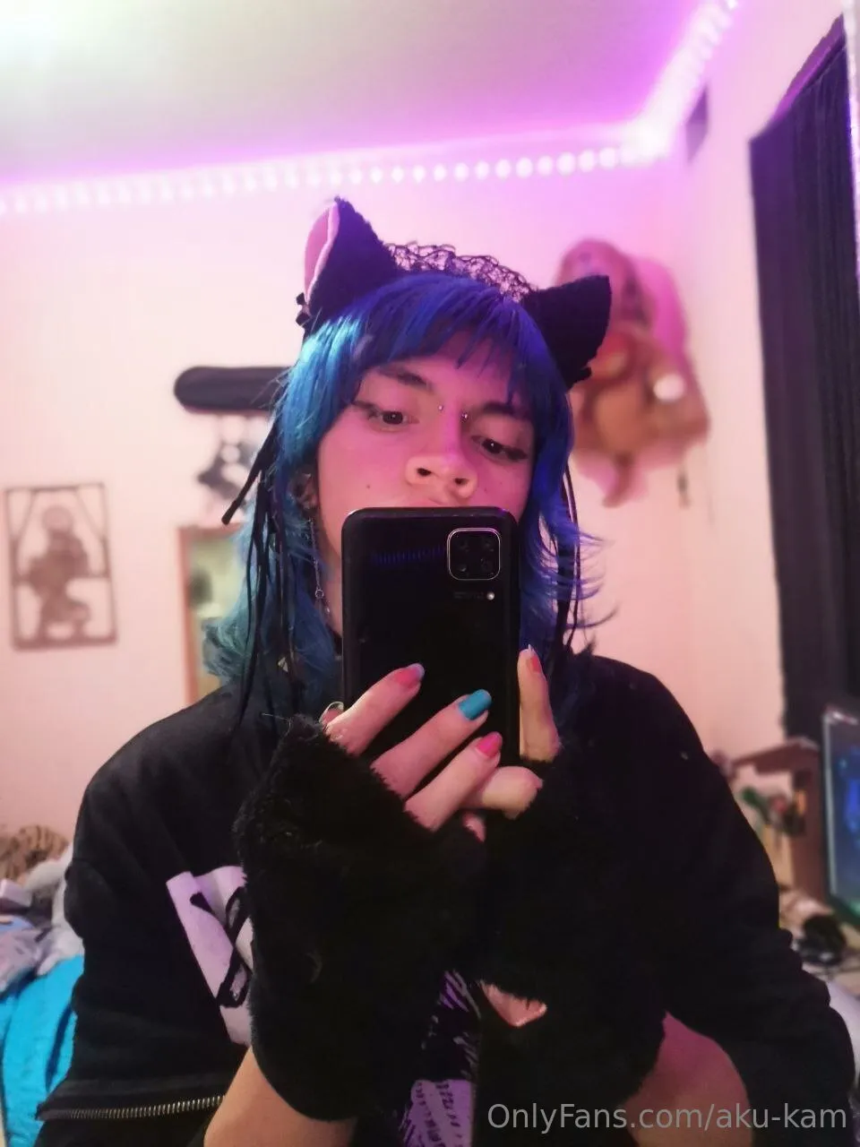 kam OnlyFans exclusive photo 5 - aku-kam premium content