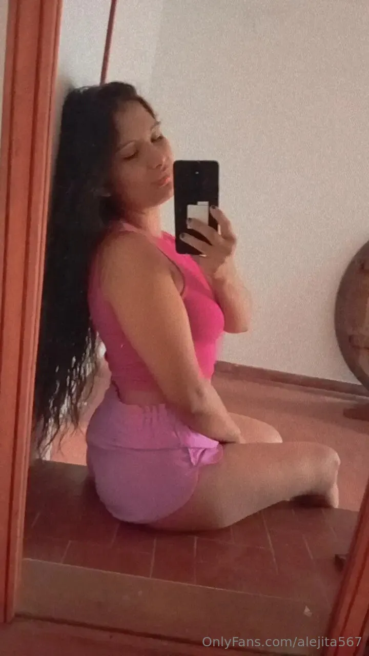 Aleja OnlyFans exclusive photo 2 - alejita567 premium content