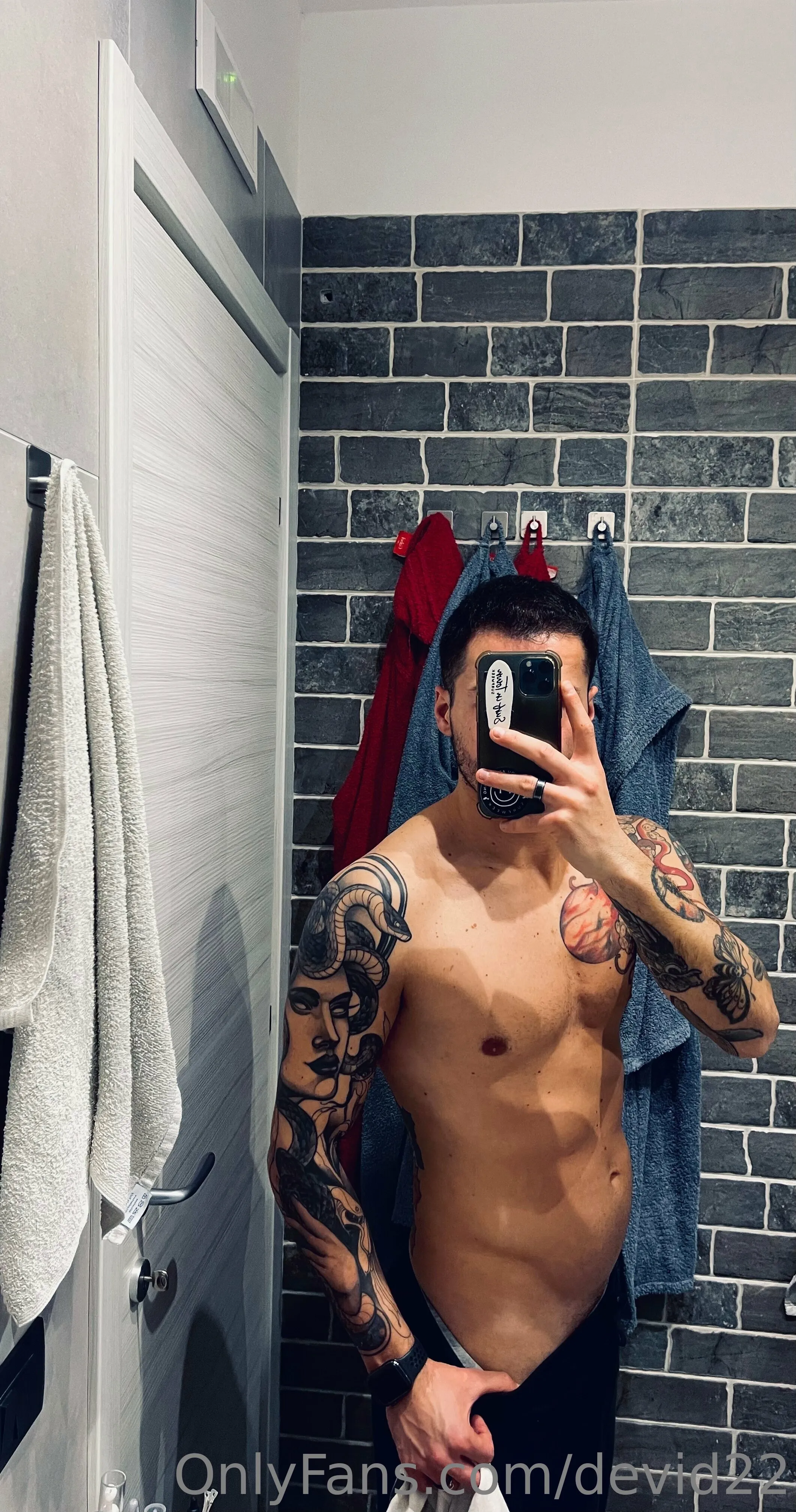 alesda223 OnlyFans exclusive photo 1 - alesda223 premium content