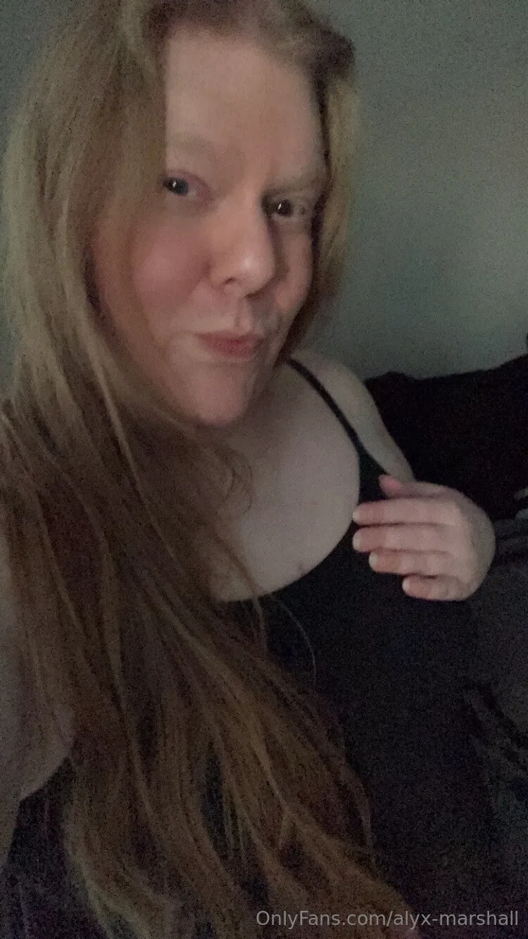 Alyx Marshall OnlyFans exclusive photo 12 - alyx-marshall premium content