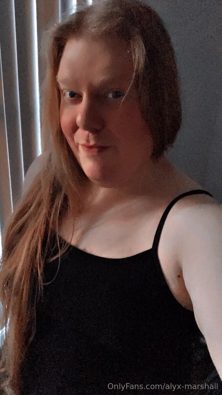 Alyx Marshall OnlyFans exclusive photo 11 - alyx-marshall premium content