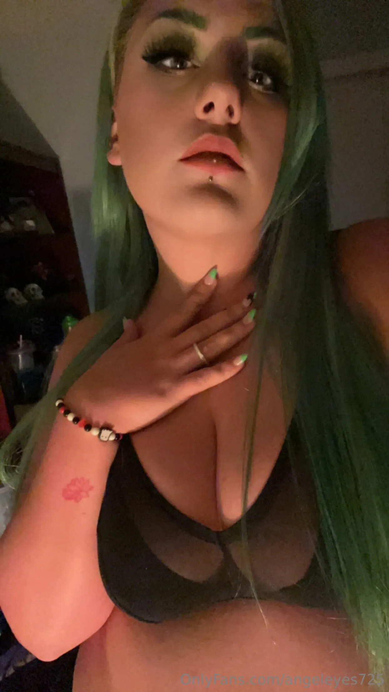 Angel Eyes OnlyFans exclusive photo 4 - angeleyes725 premium content