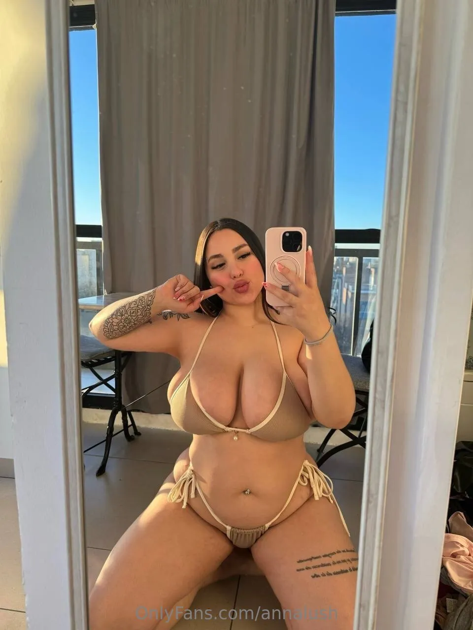 Anna Lush 🍒 OnlyFans exclusive photo 4 - annalush premium content