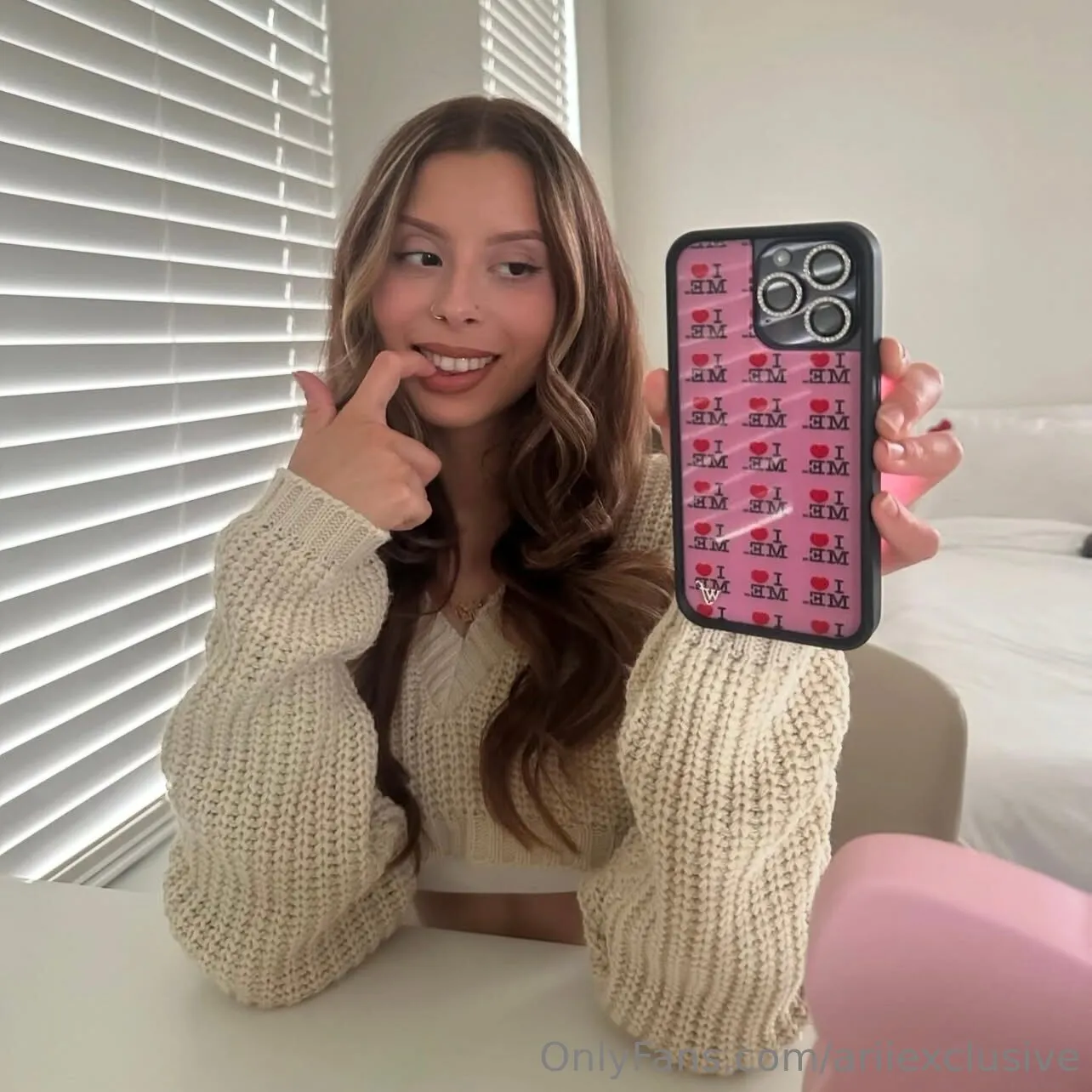 arii OnlyFans exclusive photo 1 - ariiexclusive premium content