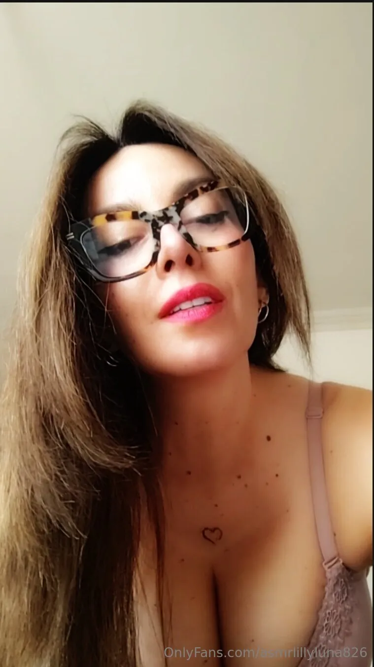 ASMR LUNA OnlyFans exclusive photo 2 - asmrlillyluna826 premium content