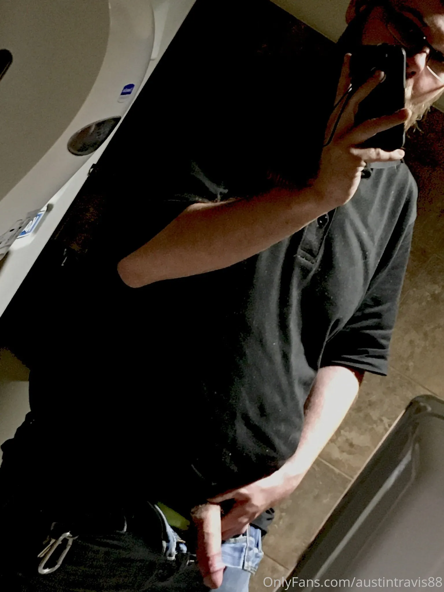 Austin Travis OnlyFans exclusive photo 18 - austintravis88 premium content