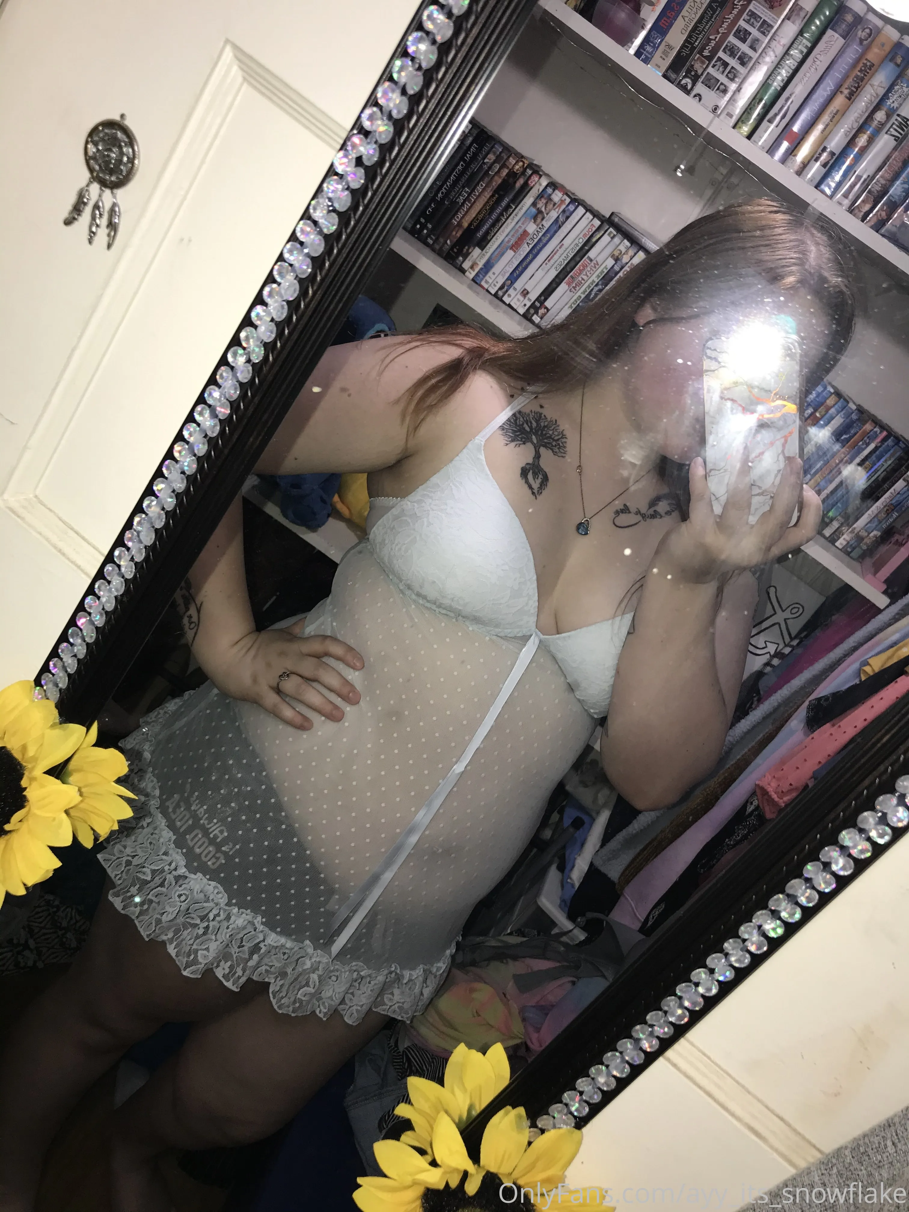 Alexandria OnlyFans exclusive photo 1 - ayy_its_snowflake premium content