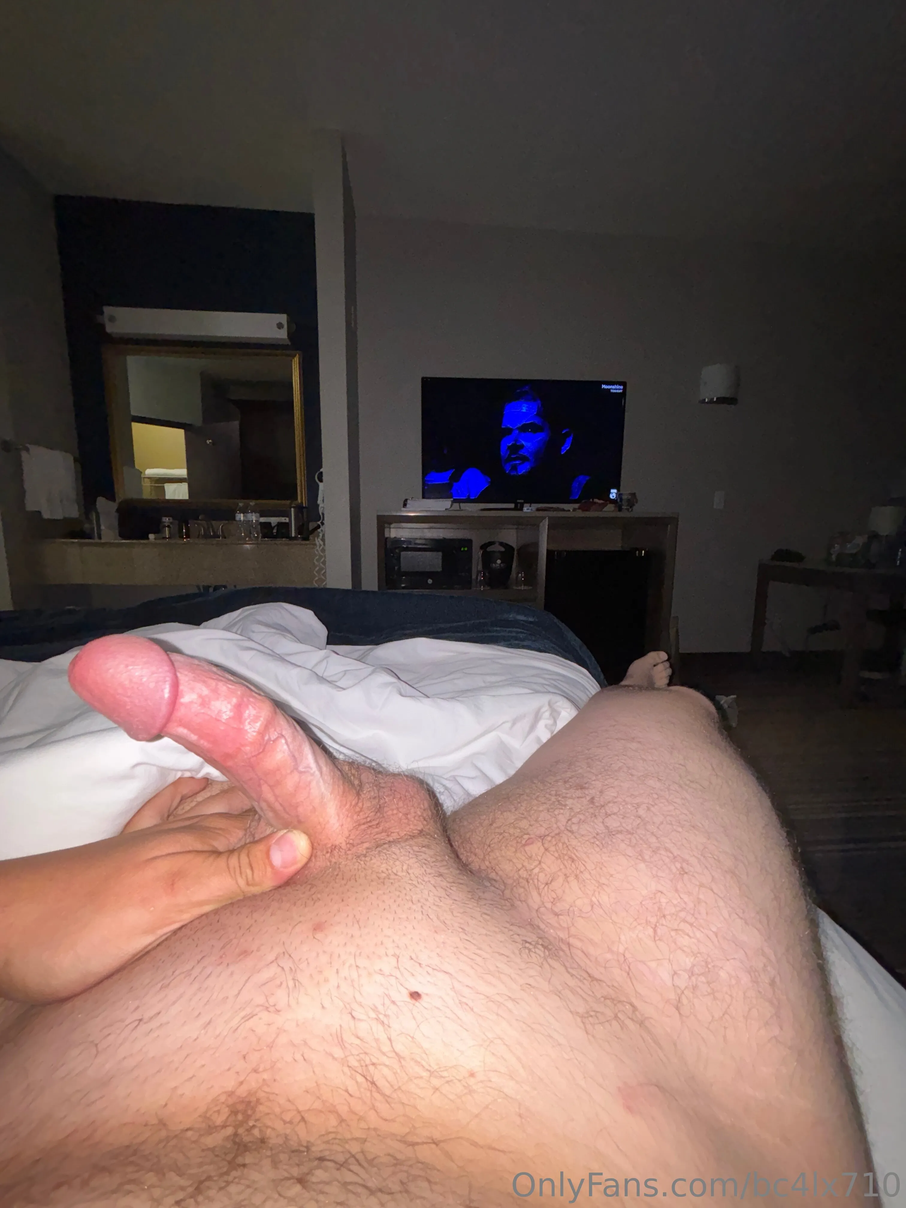 BC4LX710 OnlyFans exclusive photo 2 - bc4lx710 premium content