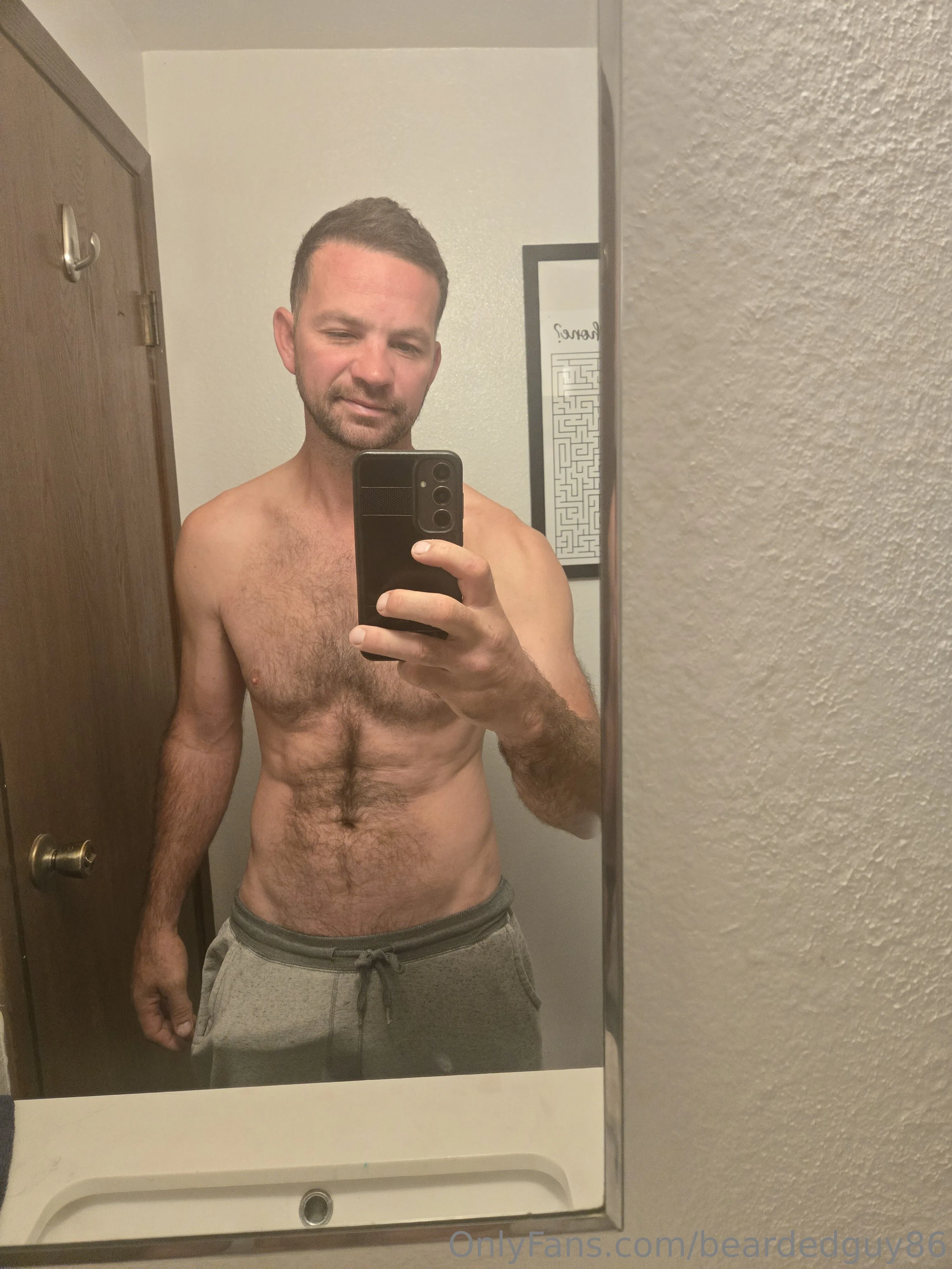 S3 OnlyFans exclusive photo 8 - beardedguy86 premium content