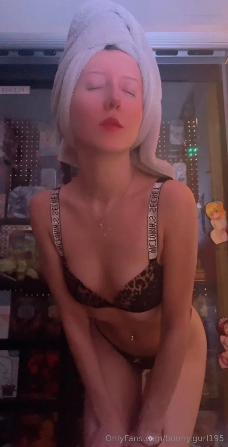 Bunnygirl OnlyFans exclusive photo 57 - bunny.gurl195 premium content