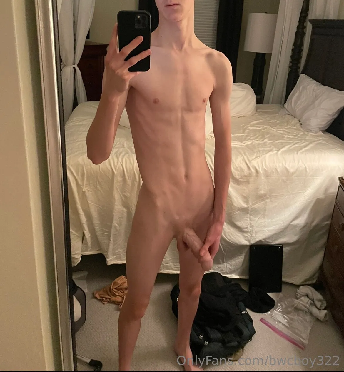 J OnlyFans exclusive photo 5 - bwcboy322 premium content