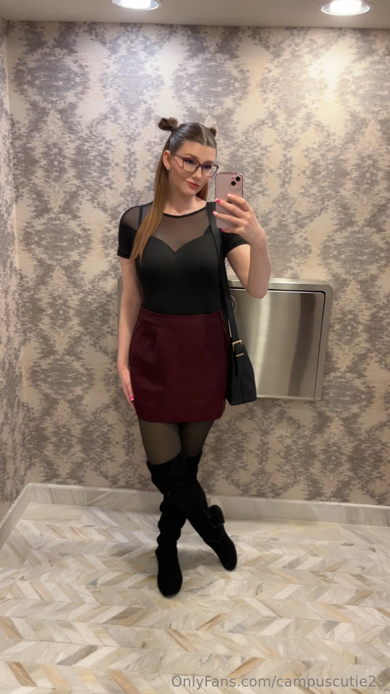 Alexis Bennett OnlyFans exclusive photo 17 - campuscutie23 premium content