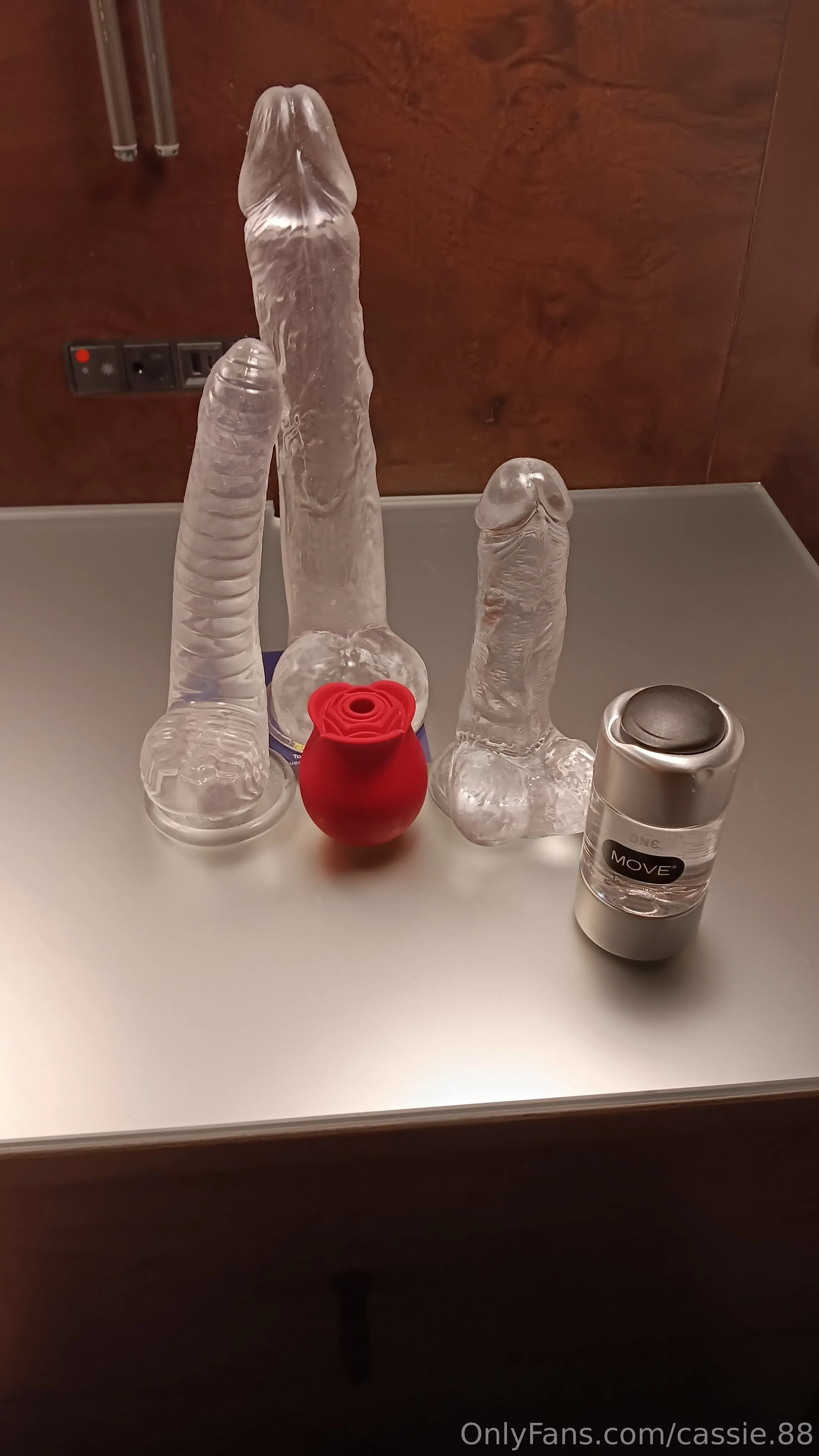 Cassandra OnlyFans exclusive photo 13 - cassie.88 premium content