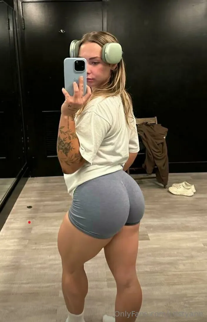 Cristy Senskey OnlyFans exclusive photo 5 - cristyann premium content