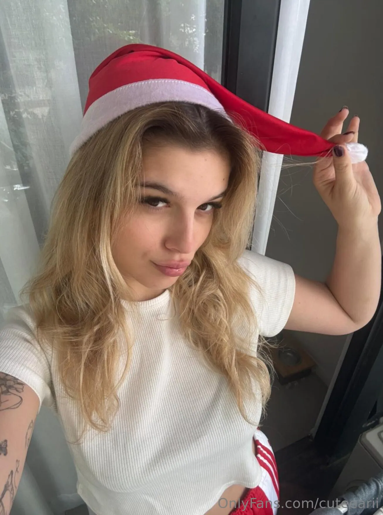 Ari 💙 OnlyFans exclusive photo 6 - cuteearii premium content