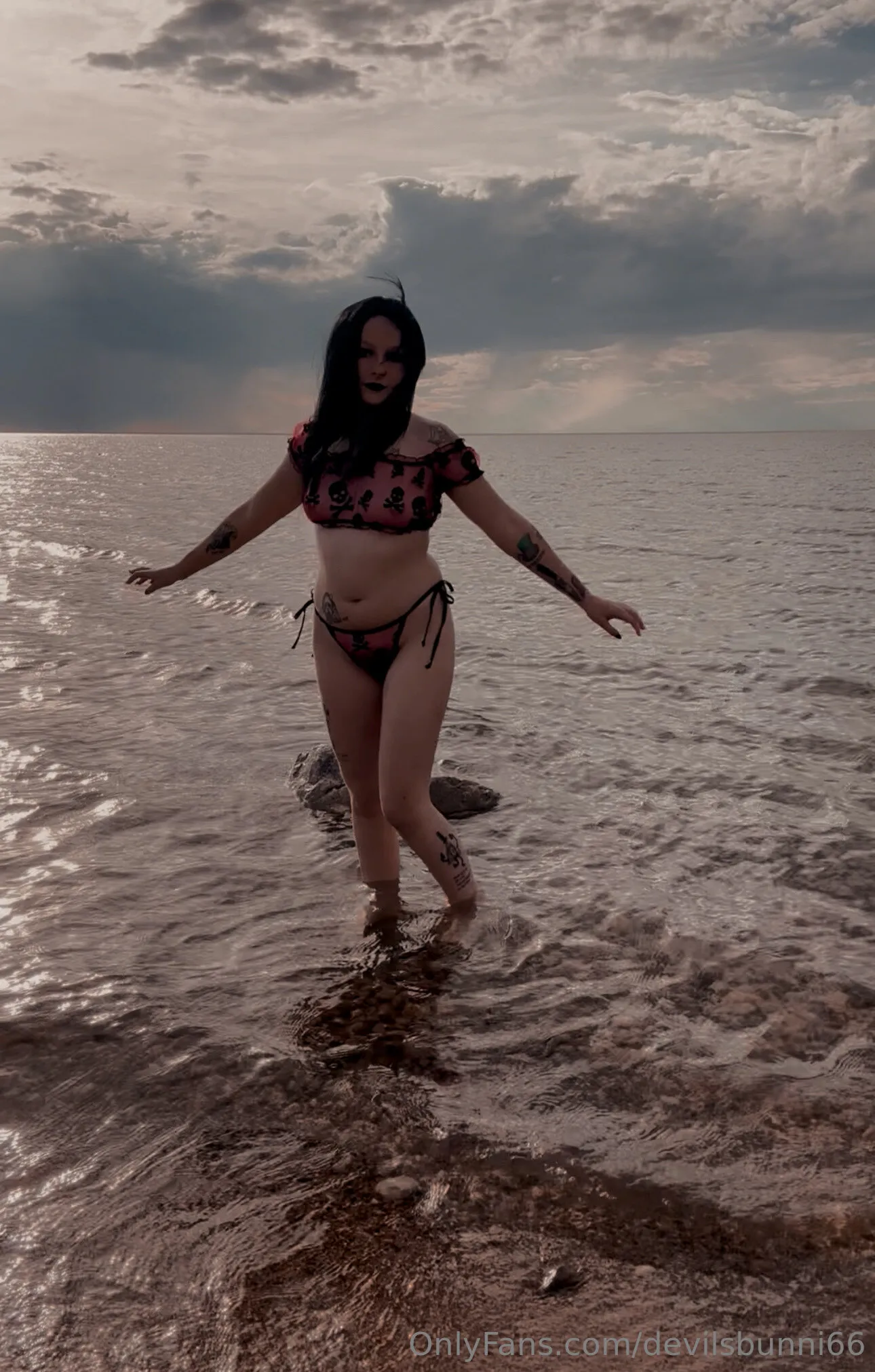 Lyla Bunni OnlyFans exclusive photo 13 - devilsbunni66 premium content