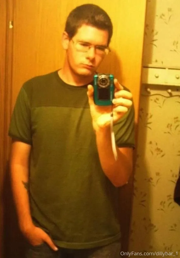 DillyBar OnlyFans exclusive photo 3 - dillybar_1 premium content