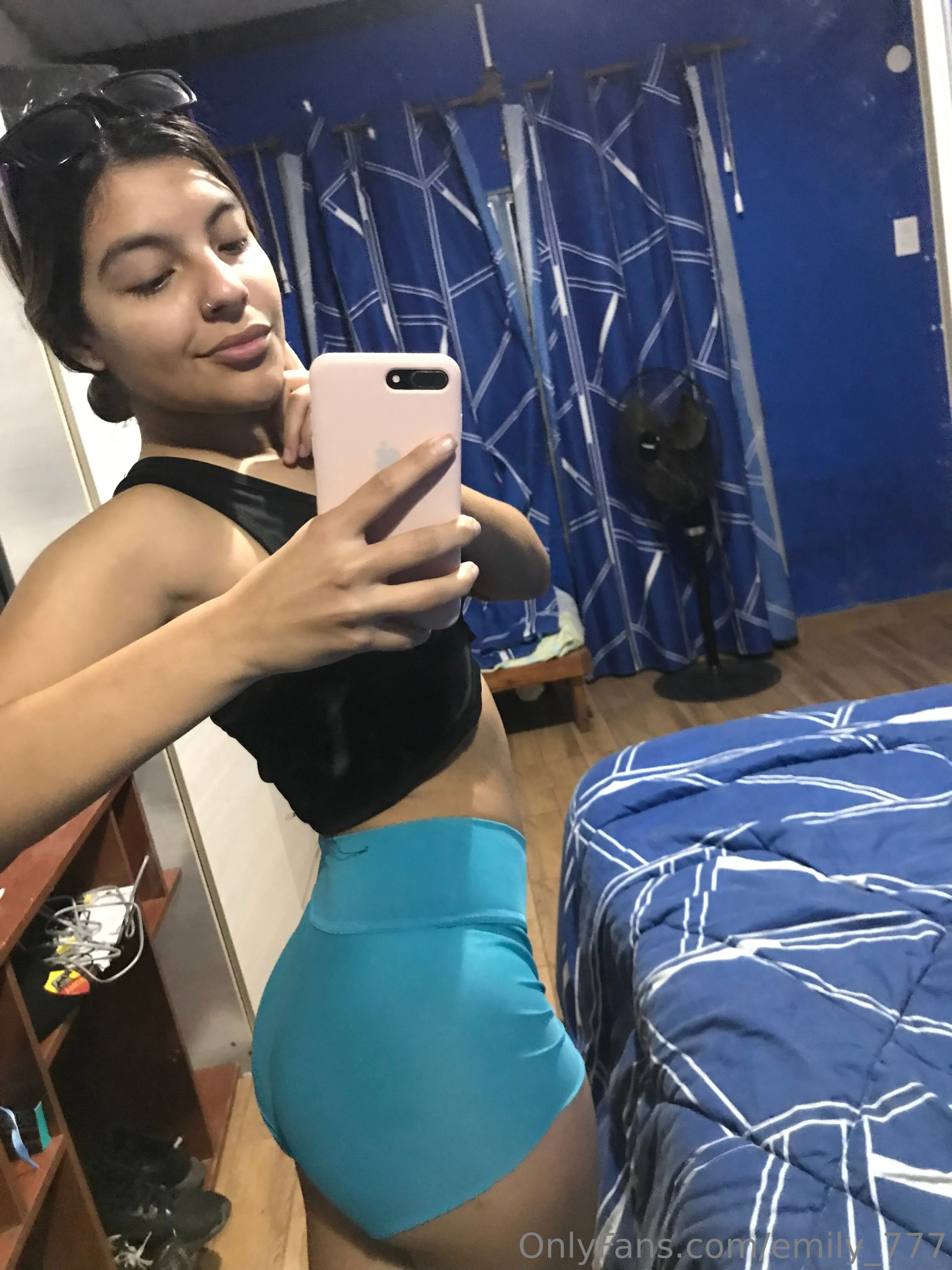 EB OnlyFans exclusive photo 18 - emily_777 premium content