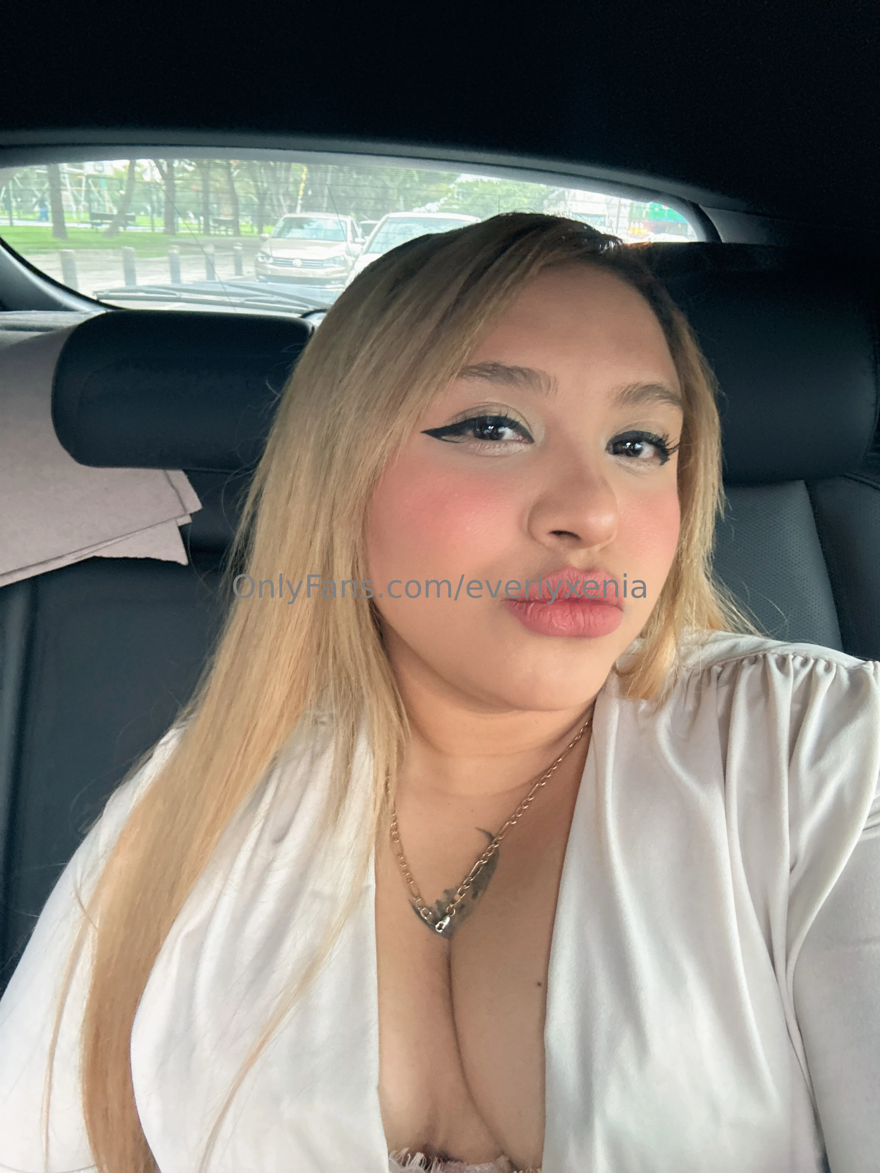 Everly Baker🍒 OnlyFans exclusive photo 9 - everlyxenia premium content