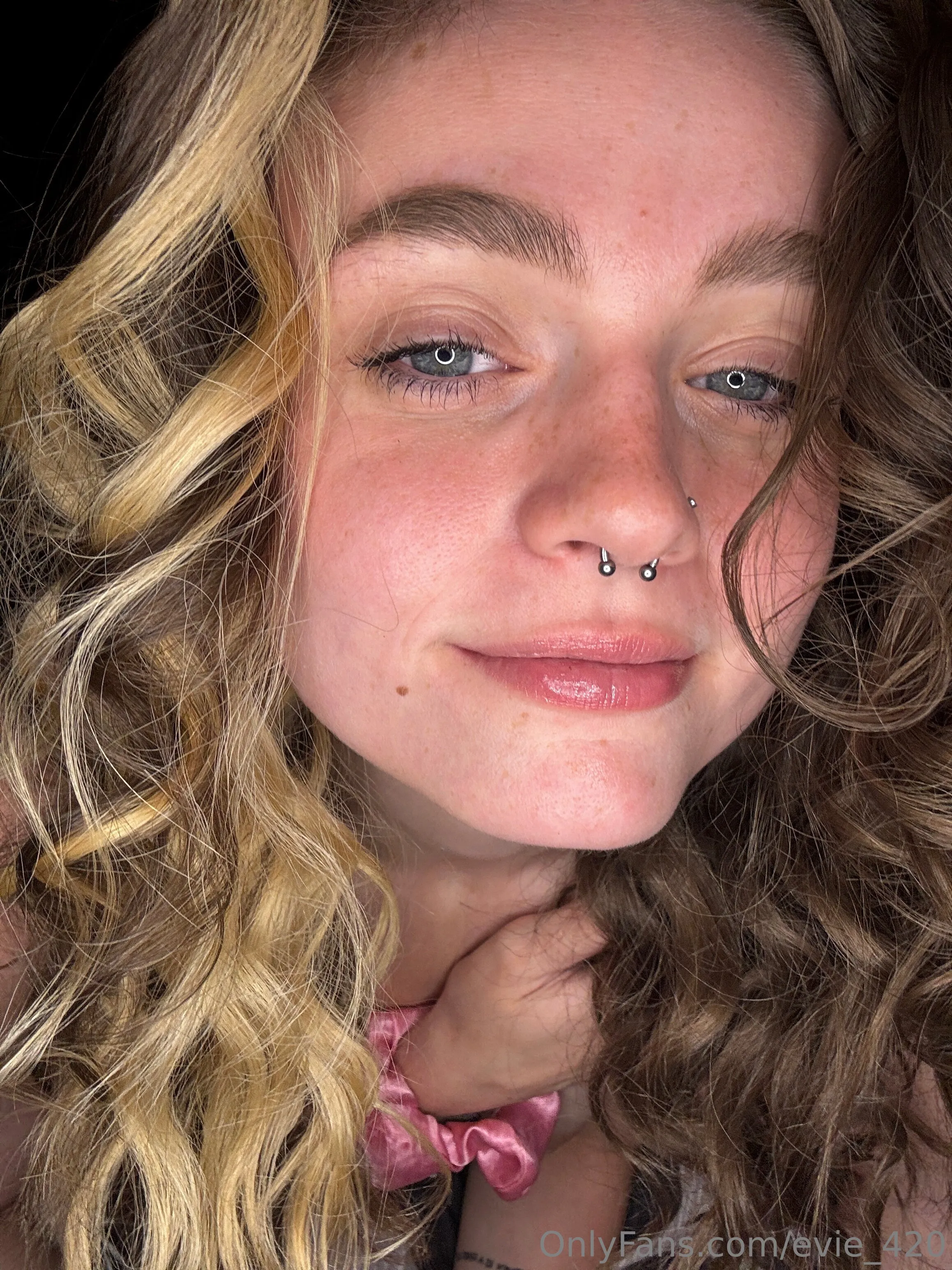 stoner baby 💋 OnlyFans exclusive photo 13 - evie_420 premium content