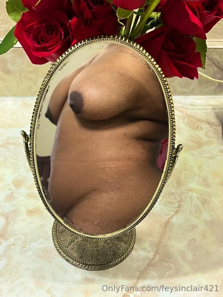 Fey Sinclair OnlyFans exclusive photo 4 - feysinclair421 premium content