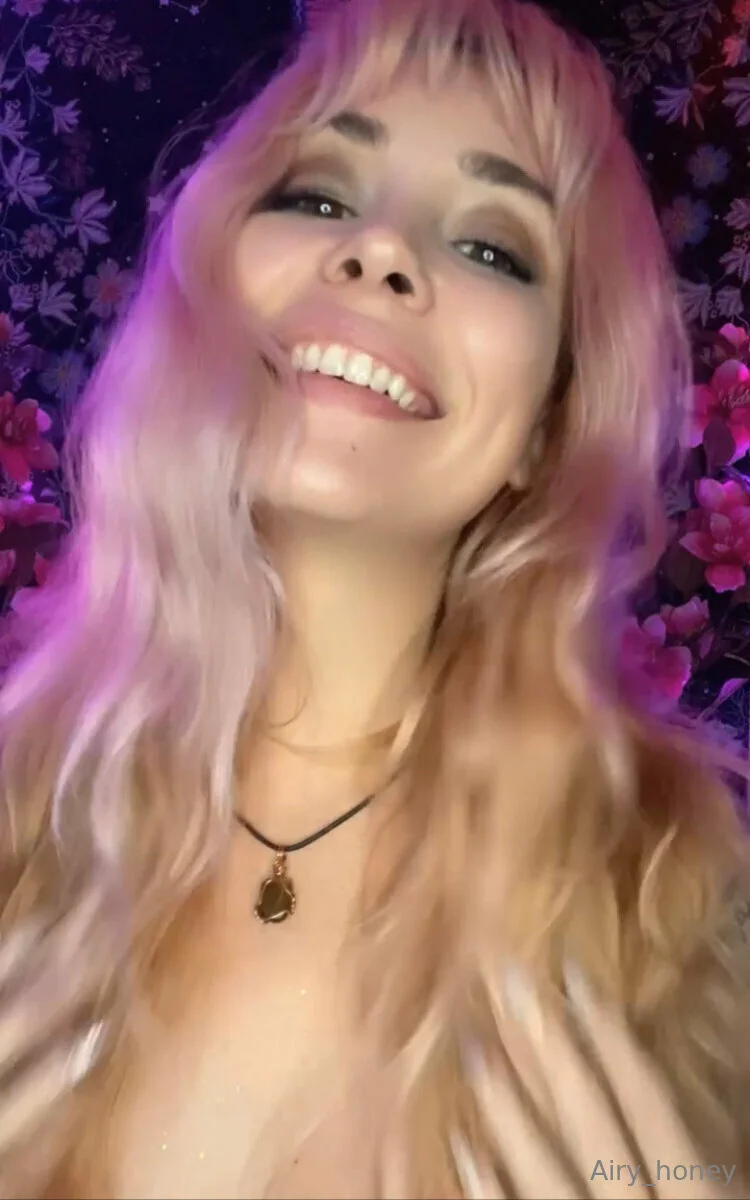 𝒜𝒾𝓇𝓎 𝐻𝑜𝓃𝑒𝓎 OnlyFans exclusive photo 2 - airyhoney premium content
