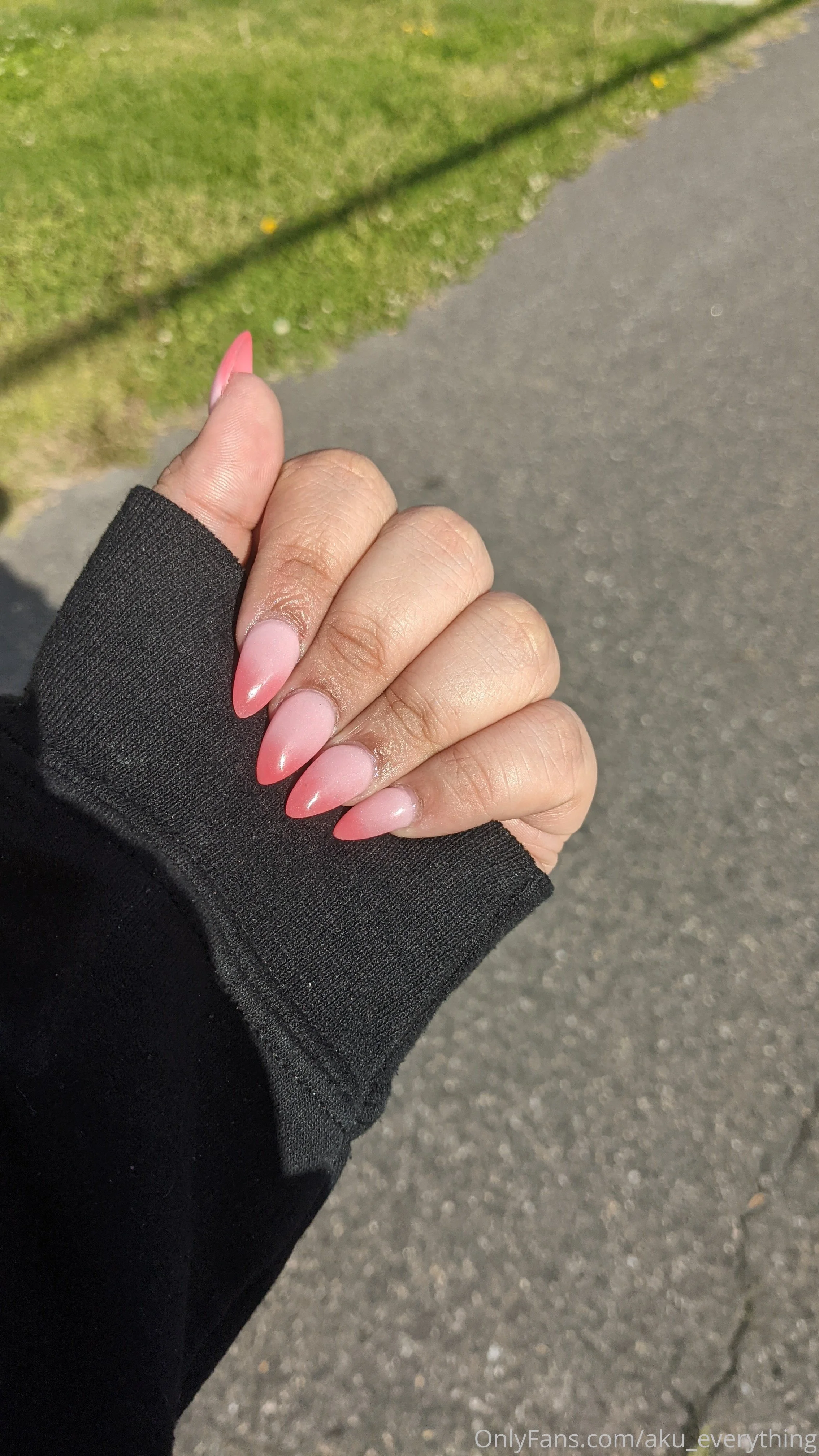 Aku OnlyFans exclusive photo 10 - aku_everything premium content