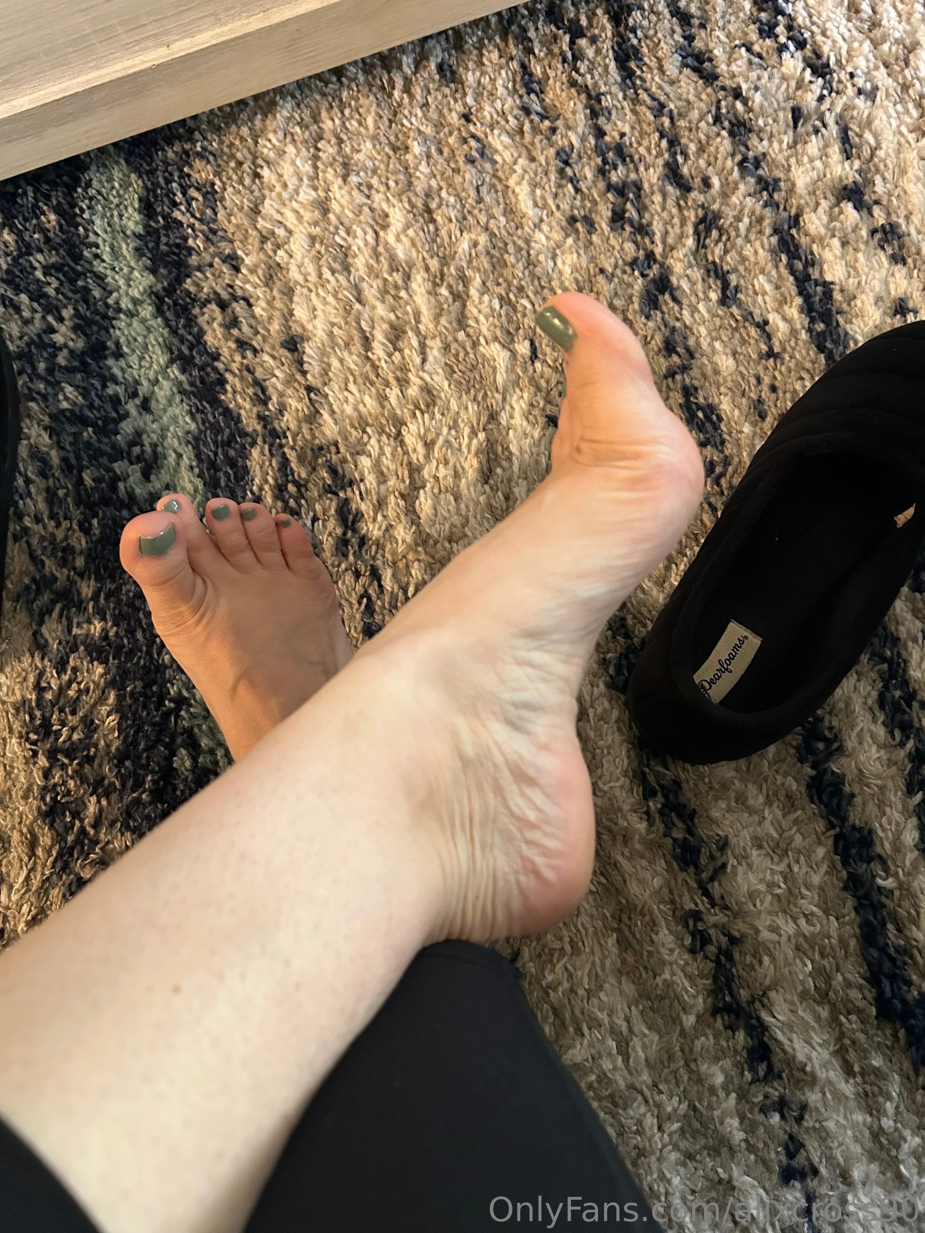 Alix Cross OnlyFans exclusive photo 17 - alixcross90 premium content