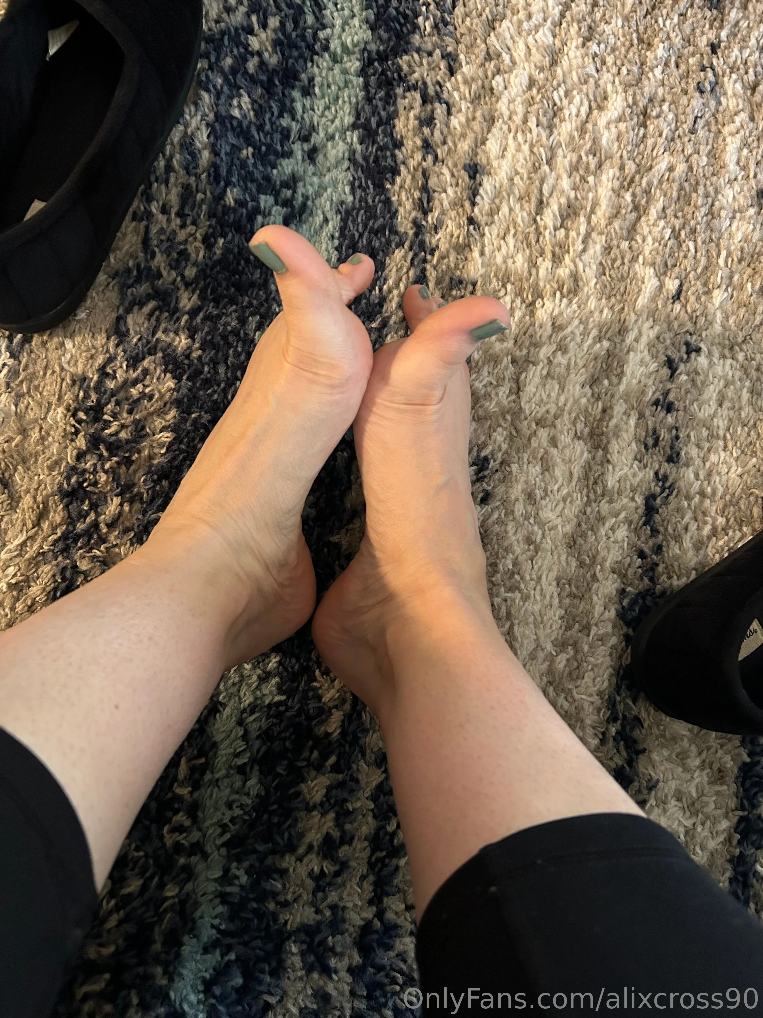 Alix Cross OnlyFans exclusive photo 16 - alixcross90 premium content