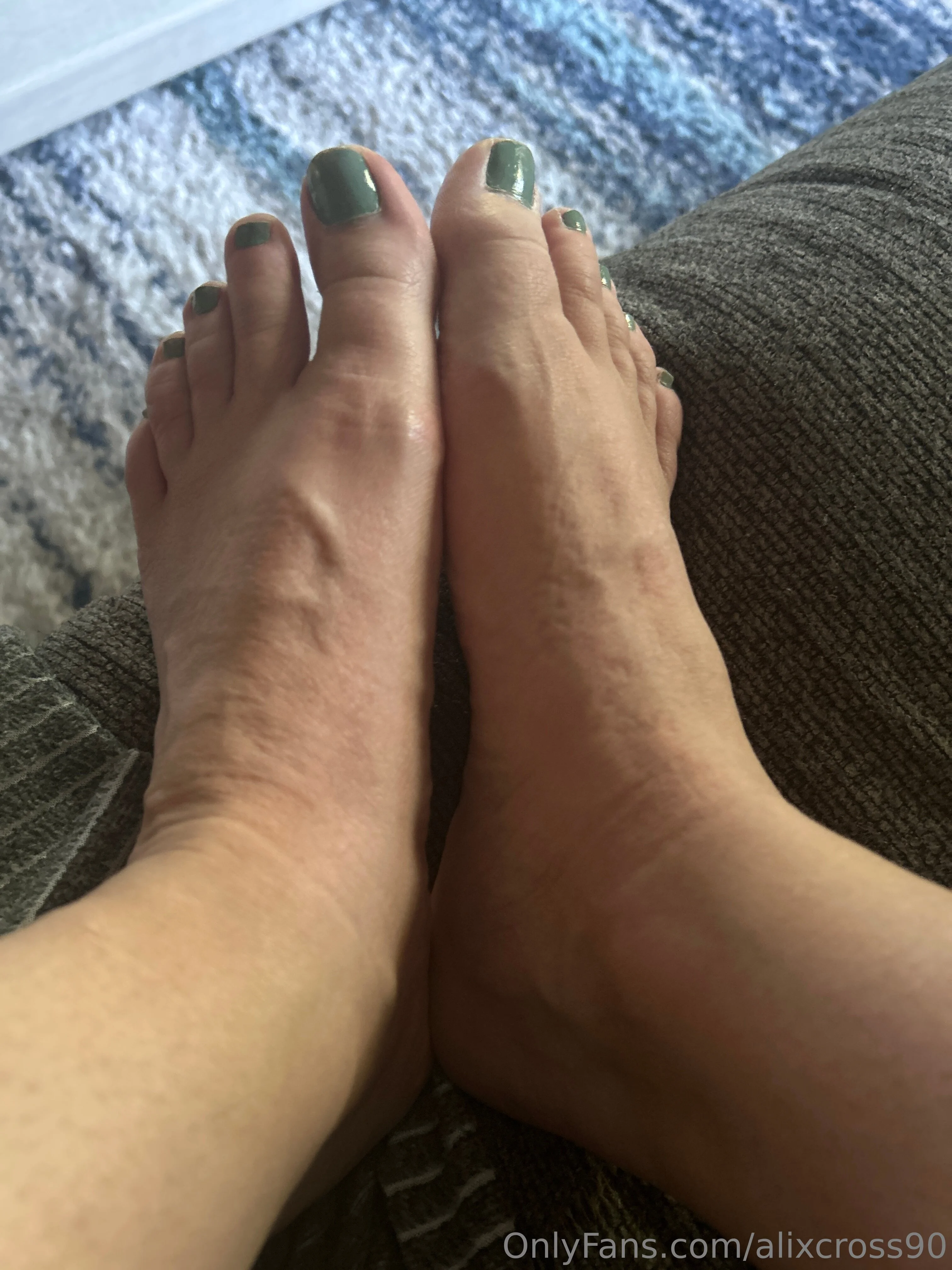 Alix Cross OnlyFans exclusive photo 15 - alixcross90 premium content
