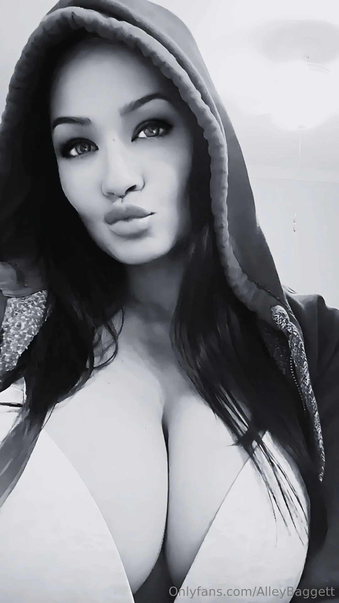 Alley Baggett OnlyFans exclusive photo 7 - alleybaggett premium content