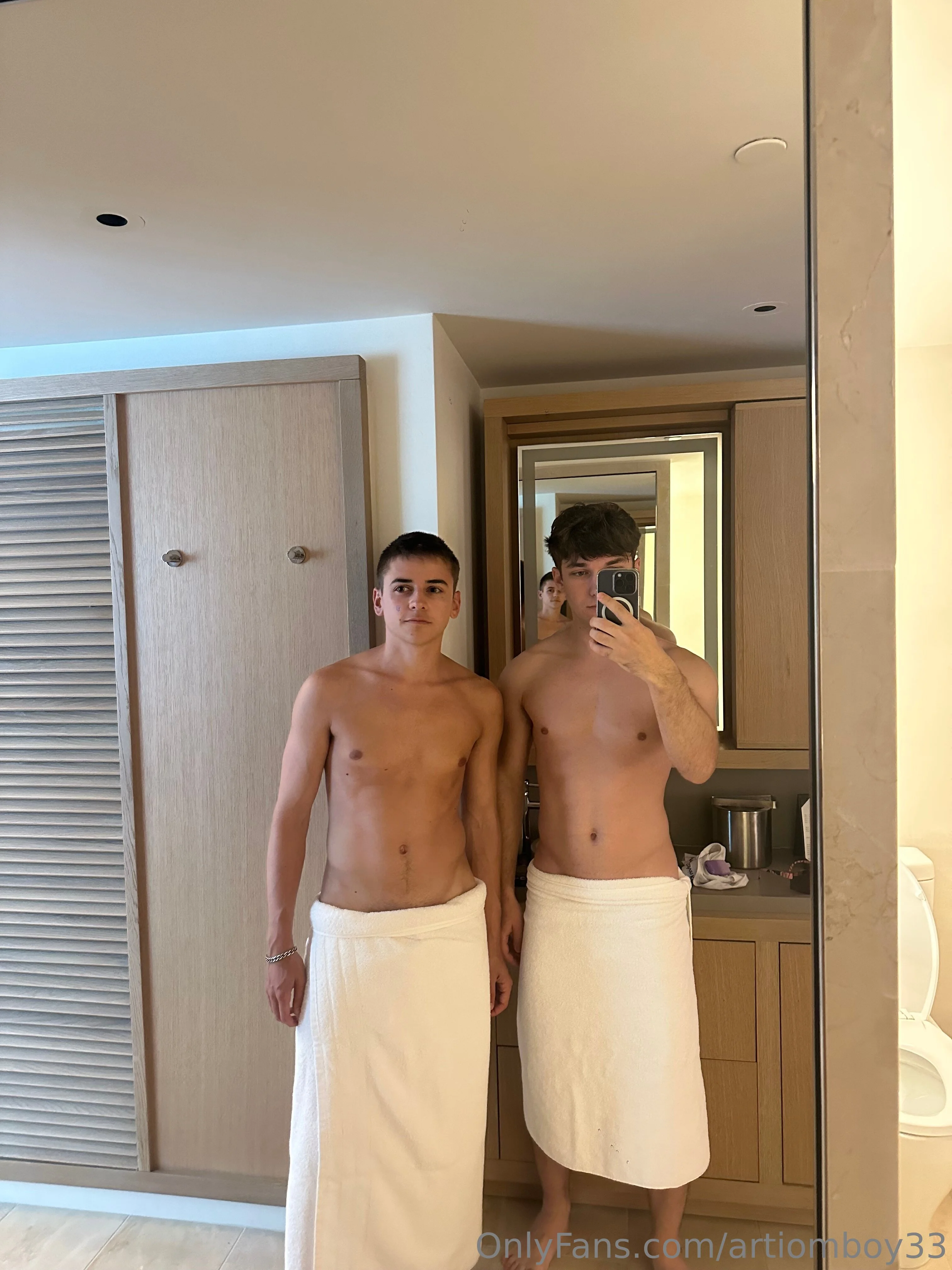 art roger philips OnlyFans exclusive photo 15 - artiomboy33 premium content