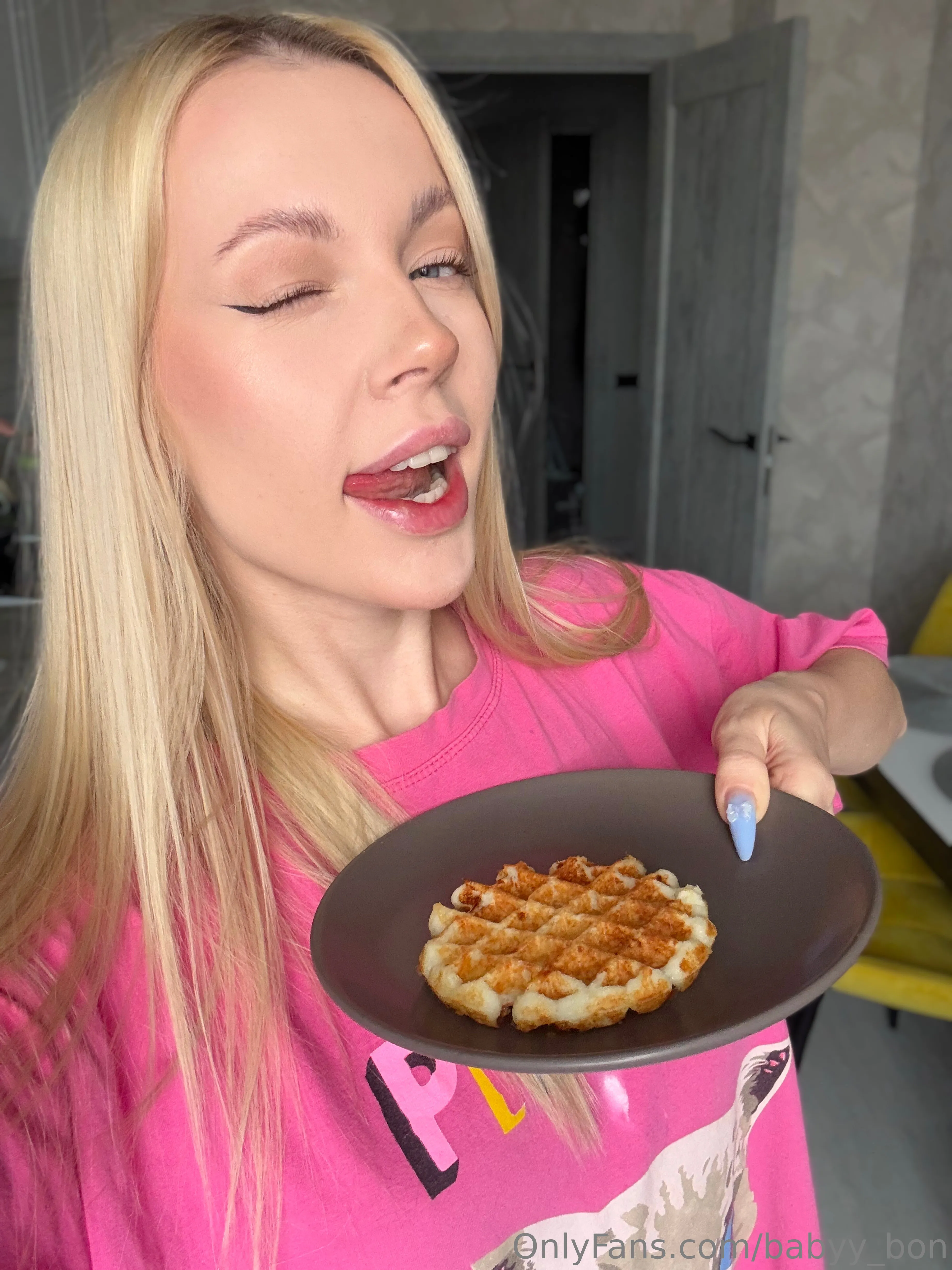 Bonnie 🍭💗 OnlyFans exclusive photo 2 - babyy_bon premium content