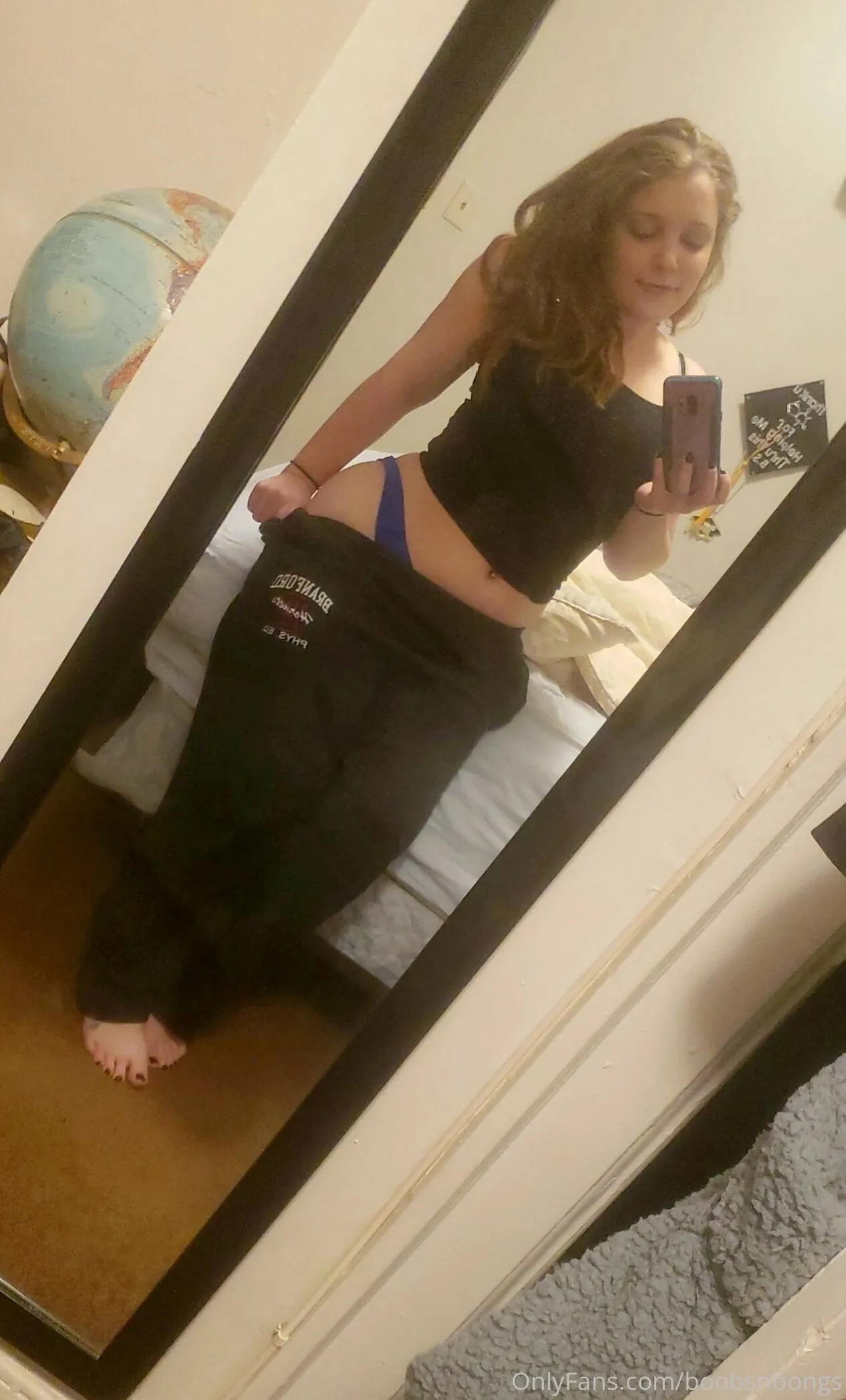 Allie OnlyFans exclusive photo 17 - boobsnbongs premium content