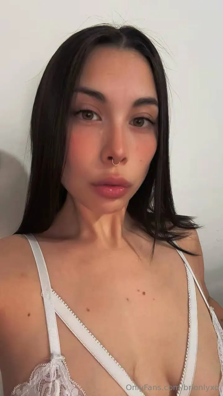 Bri 💕 OnlyFans exclusive photo 5 - brionlyxo premium content