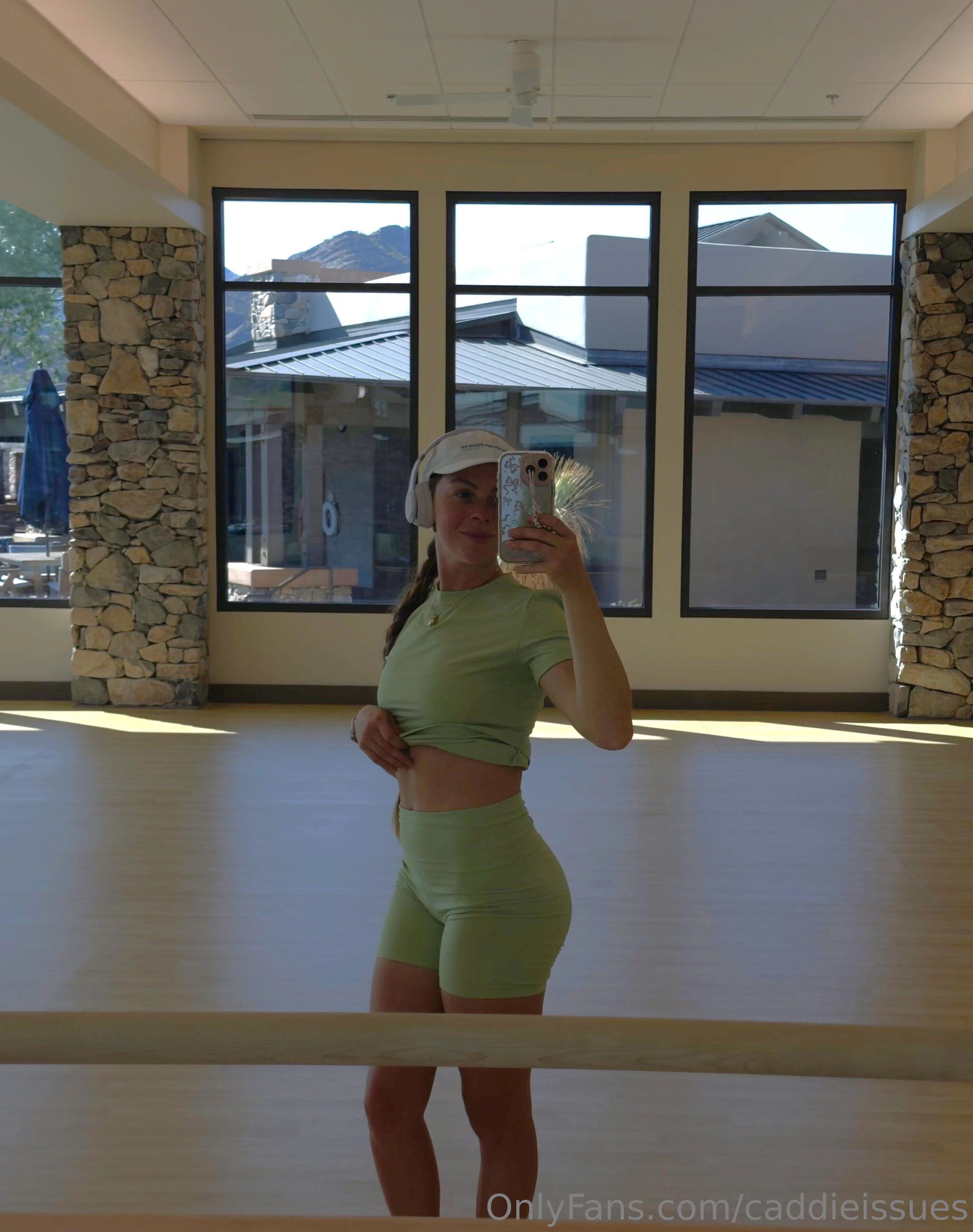 Clairebear OnlyFans exclusive photo 9 - caddieissues premium content