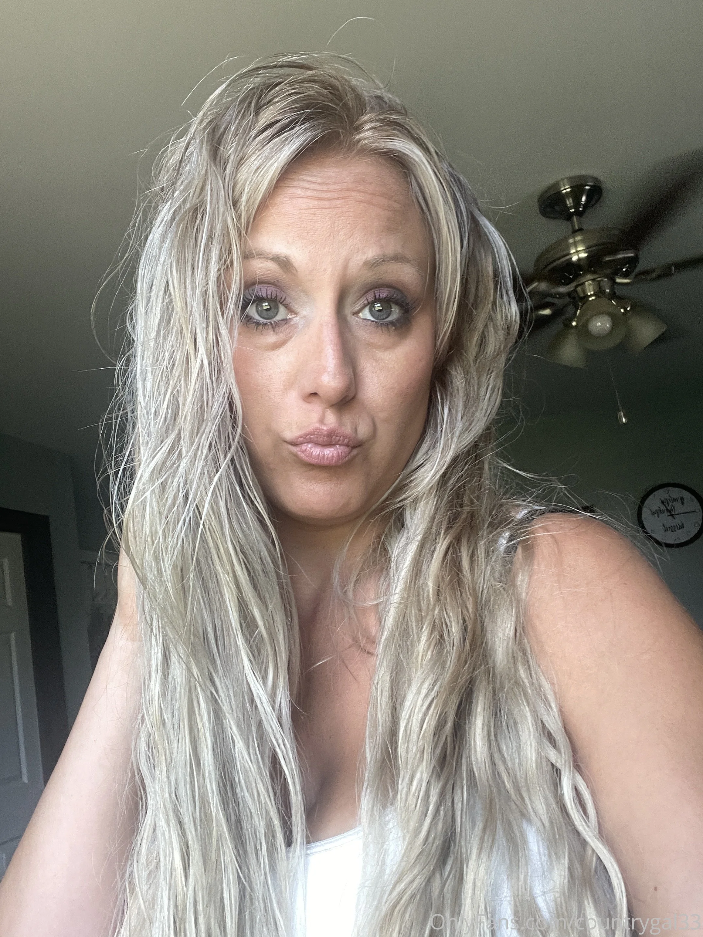 Countrygal OnlyFans exclusive photo 9 - countrygal33 premium content