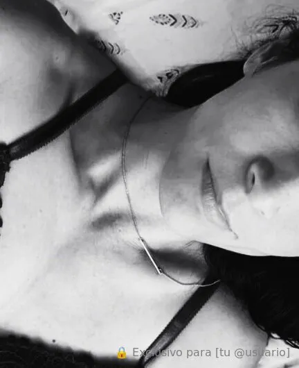 Cristina OnlyFans exclusive photo 5 - cris-li premium content