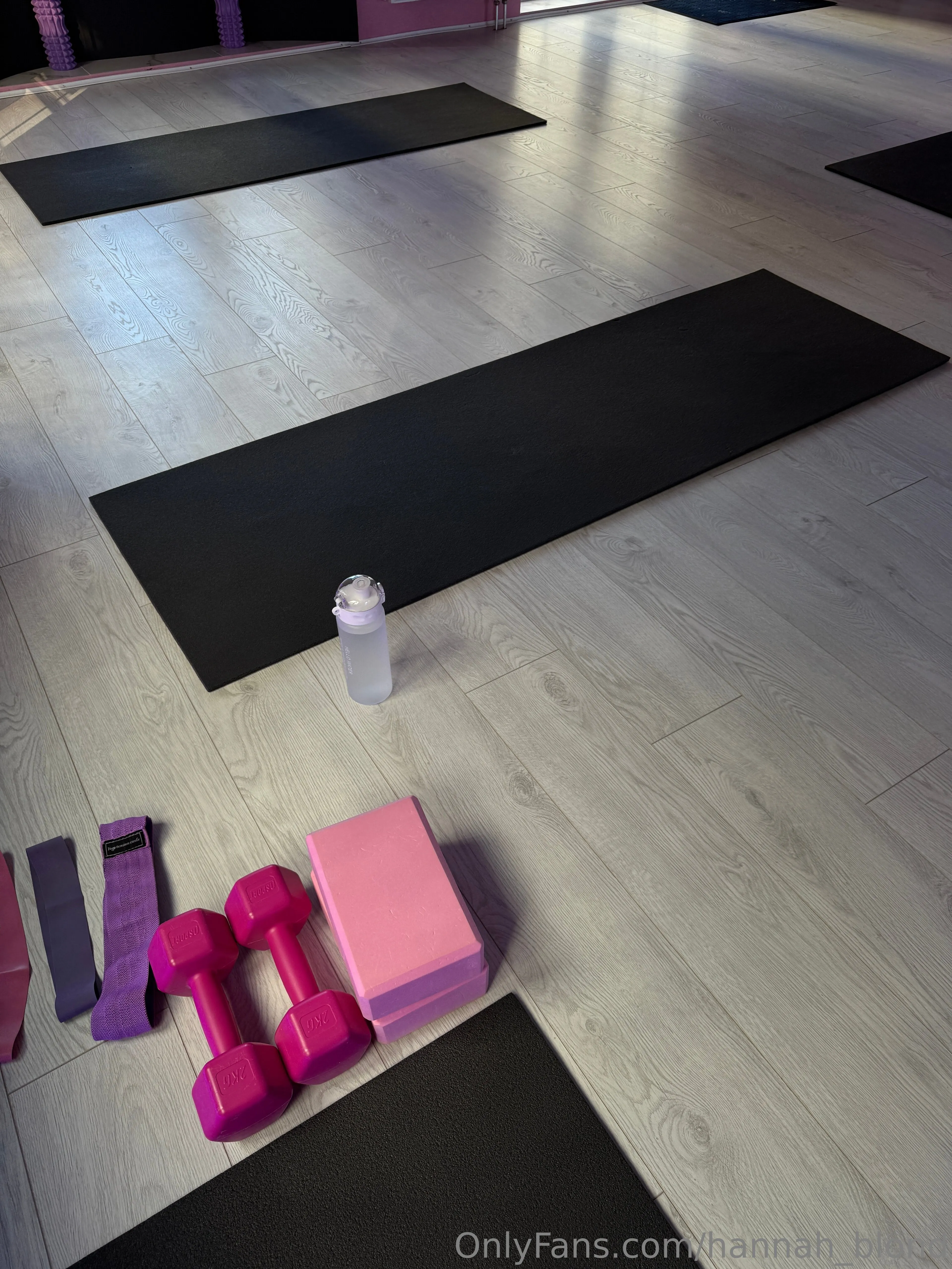 Hannah🐰 OnlyFans exclusive photo 3 - hannah_blond premium content