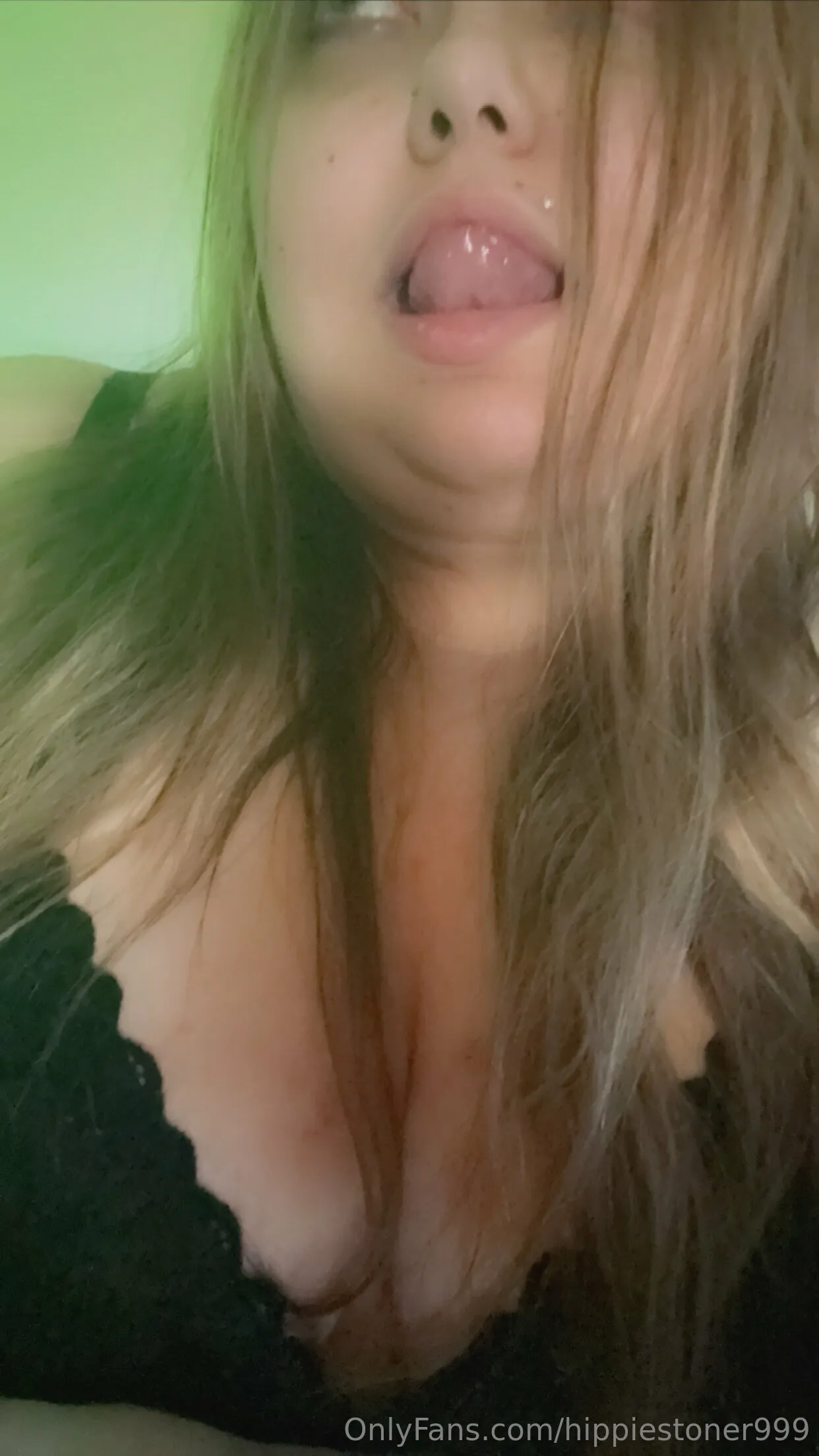 Cassie OnlyFans exclusive photo 10 - hippiestoner999 premium content