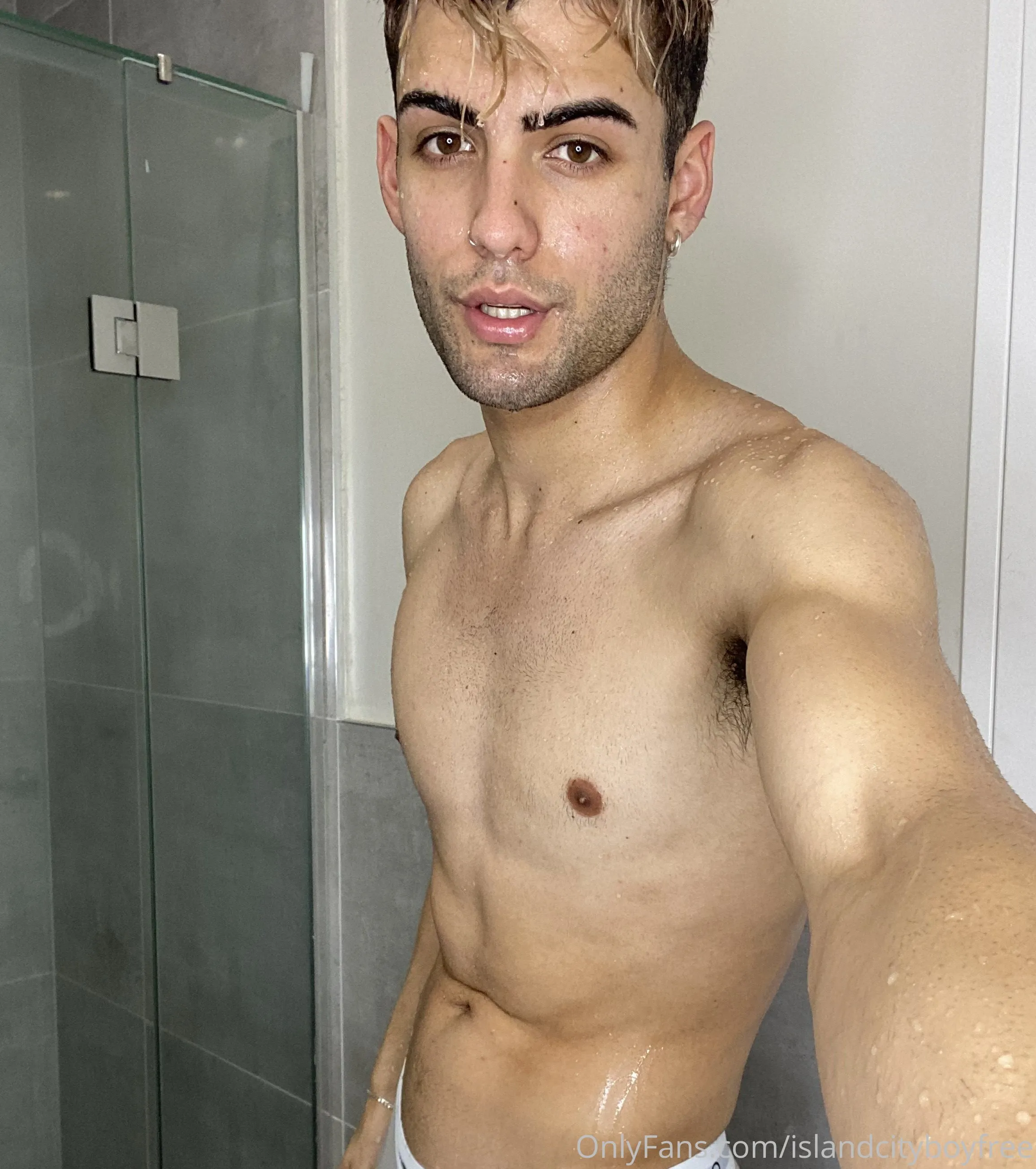 Islandcityboyfree OnlyFans exclusive photo 13 - islandcityboyfree premium content